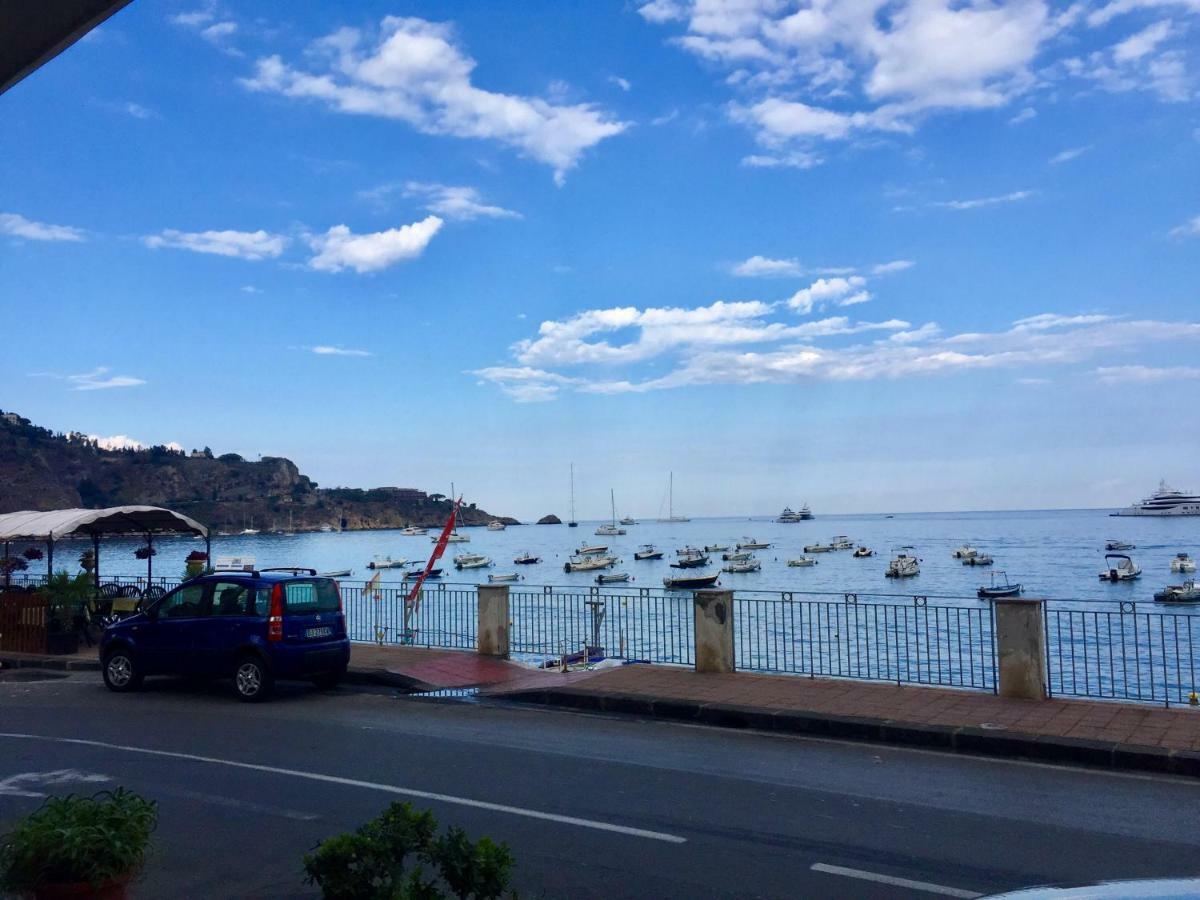 Taormina Holidays Apartamento